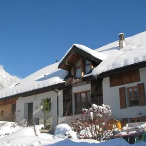 Chalet La Ferme De Noemie, Mercury-Gémilly